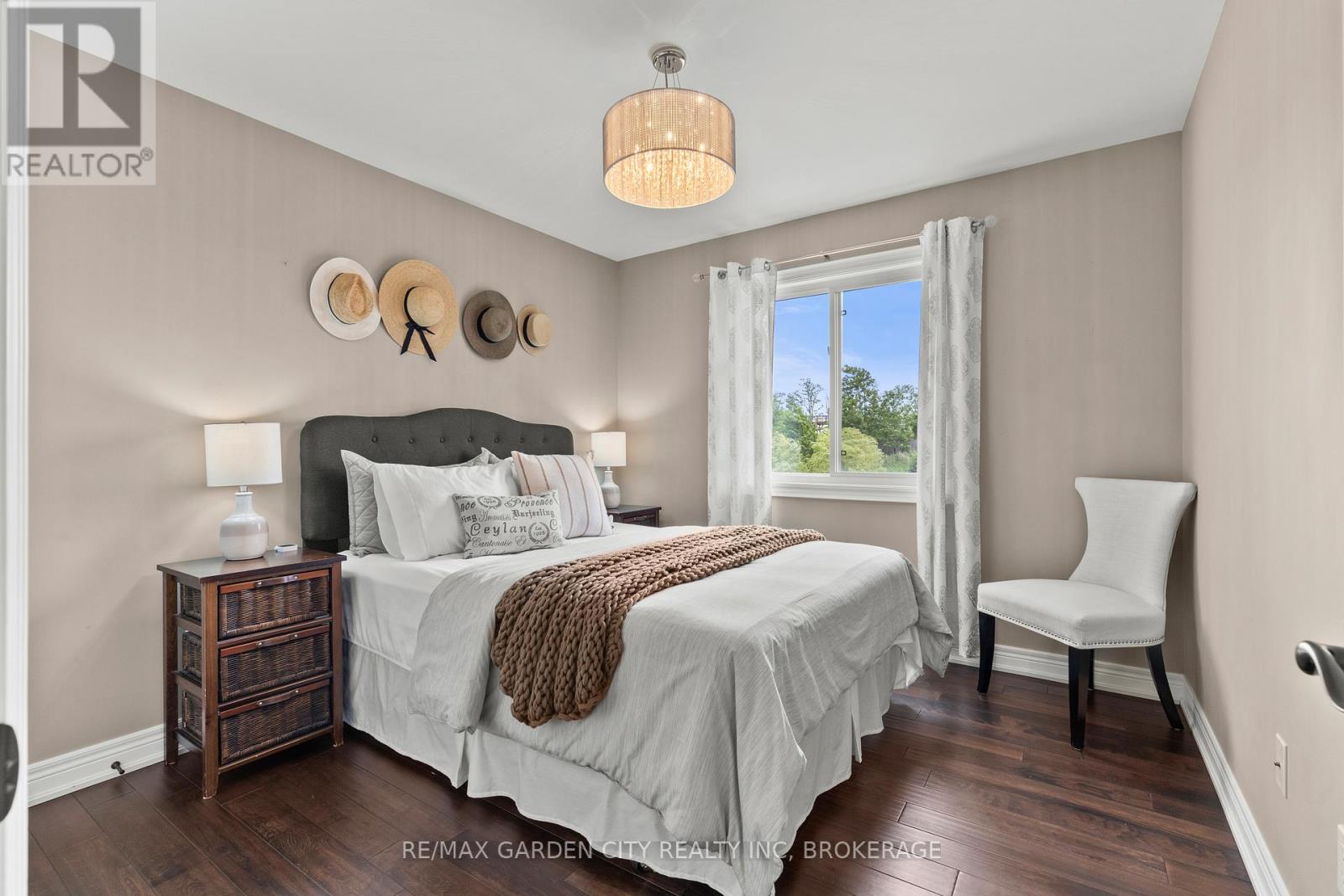 9458 Hendershot Boulevard, Niagara Falls, Ontario  L2H 0G1 - Photo 22 - X13467844