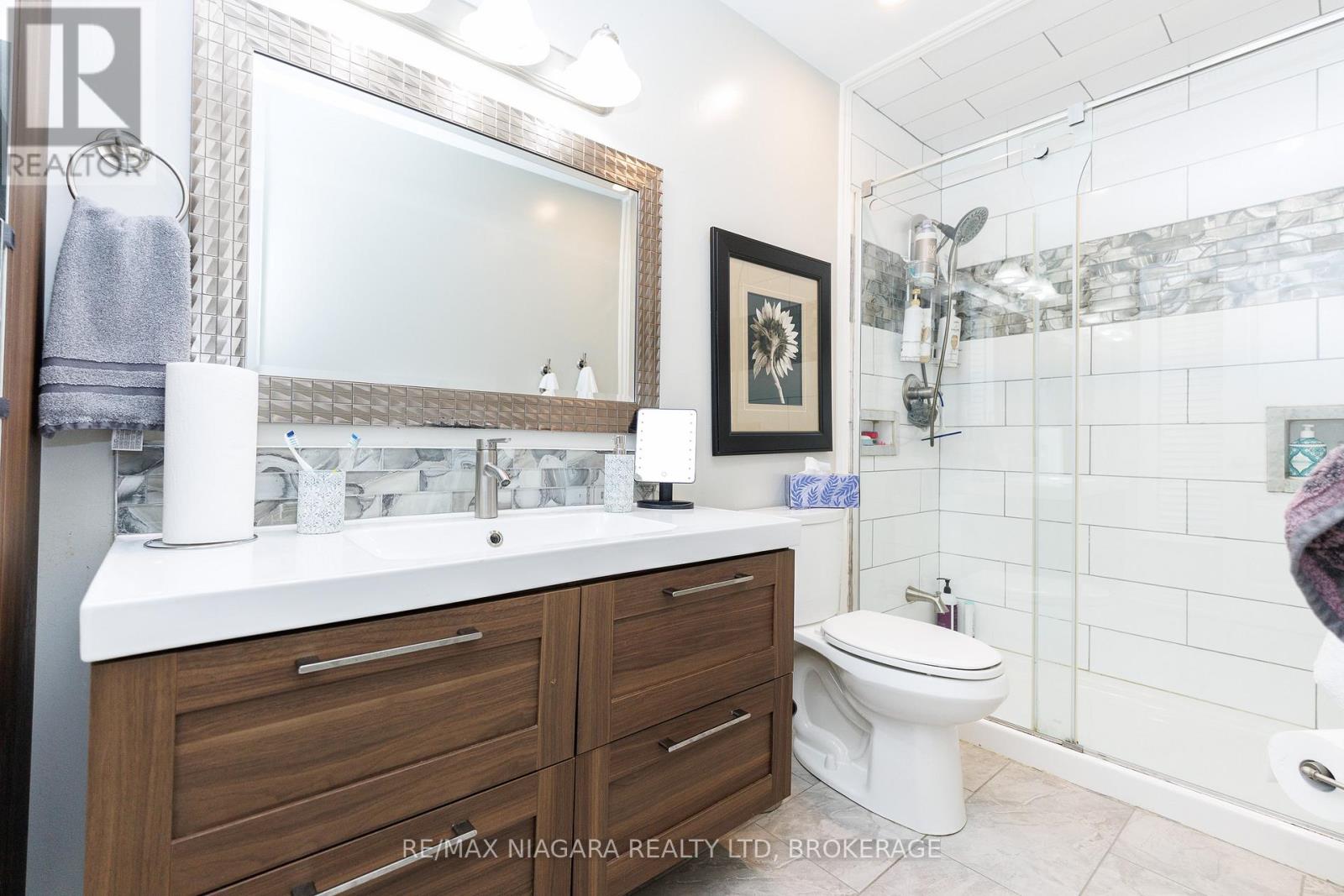 3786 Northwood Drive, Niagara Falls, Ontario  L2H 2Y5 - Photo 28 - X13467892