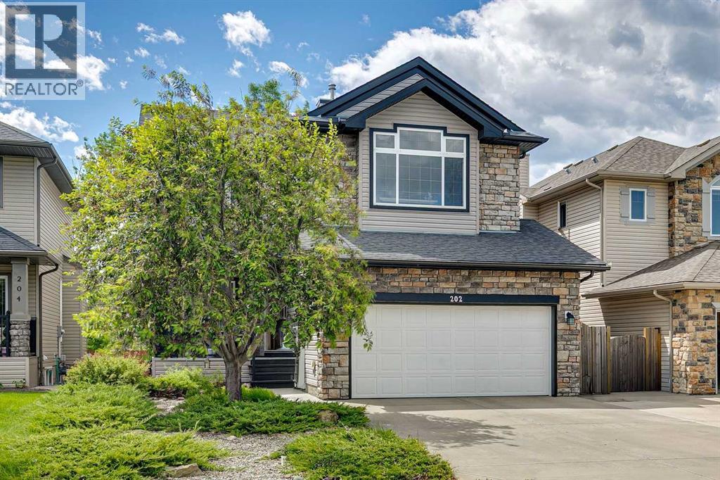 202 Crystal Green Place, Okotoks, Alberta  T1S 2N4 - Photo 2 - A2320307