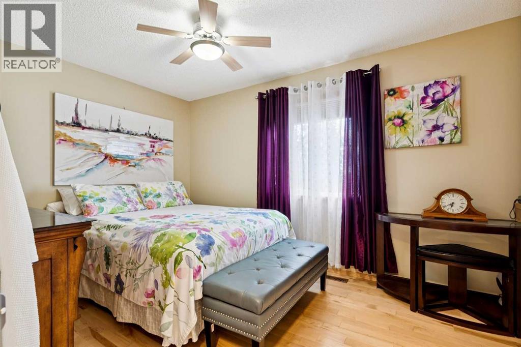 202 Crystal Green Place, Okotoks, Alberta  T1S 2N4 - Photo 23 - A2320307