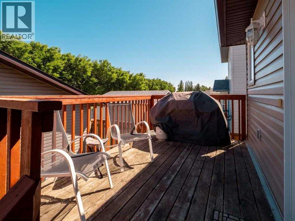 33 Peigan Court W, Lethbridge, Alberta  T1K 6J4 - Photo 33 - A2319978