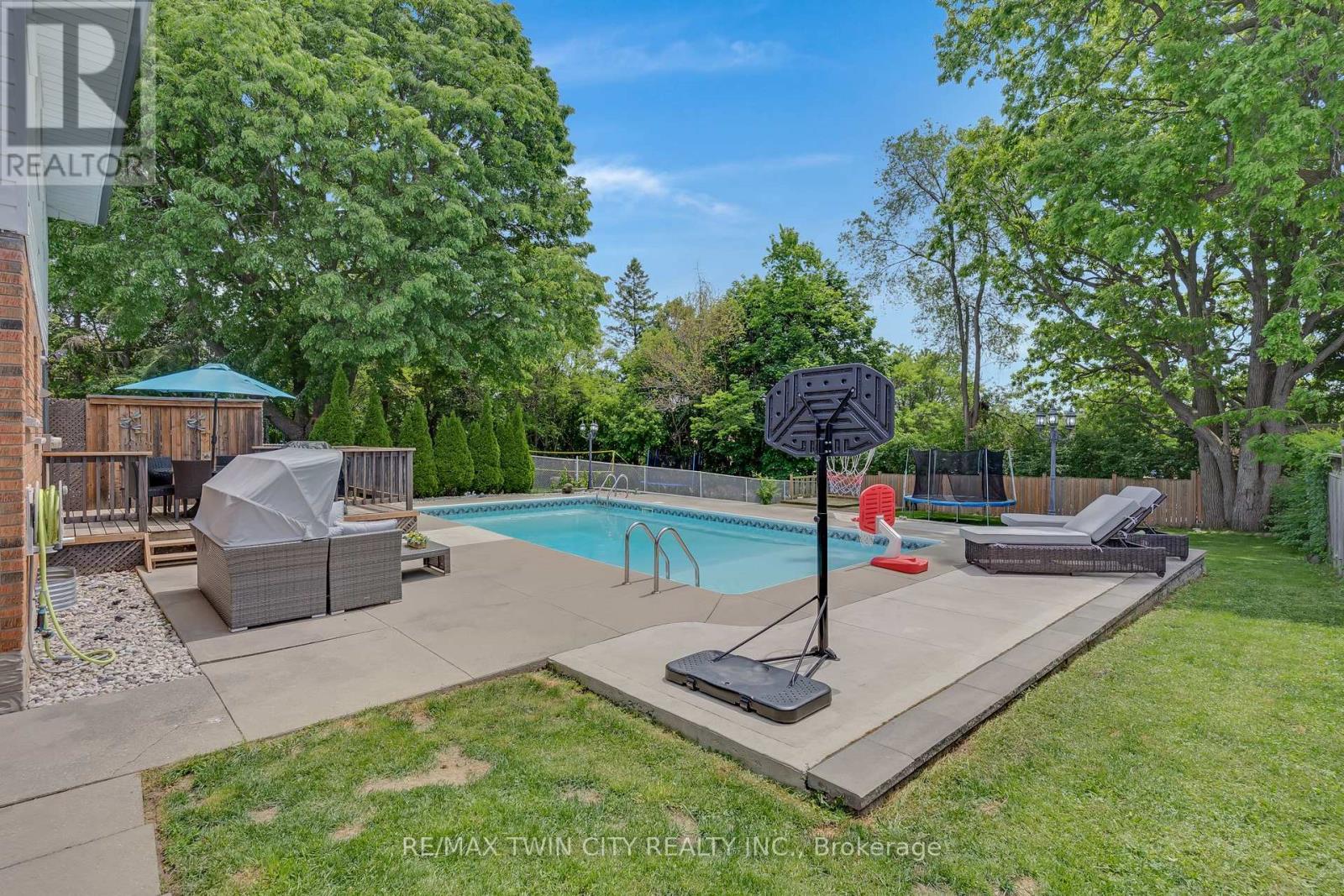 139 Dorset Road, Cambridge, Ontario  N1R 2X3 - Photo 35 - X13467528