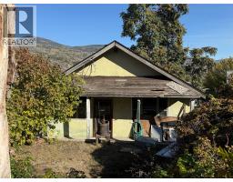 1422 Green Avenue Lane, Trail, British Columbia