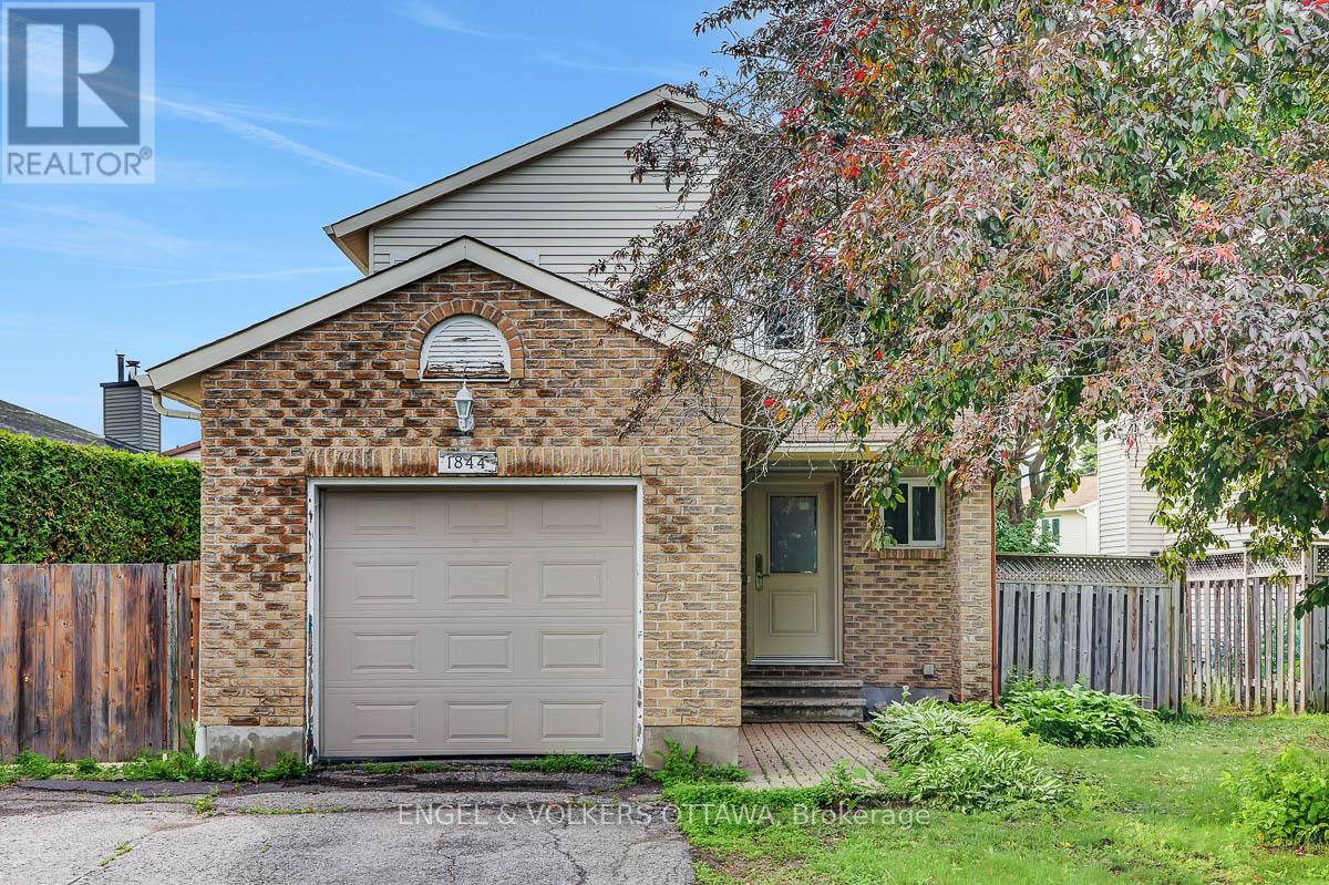 1844 Prestwick Drive, Ottawa, Ontario K1E 2T3 - Photo 3 - X13467838