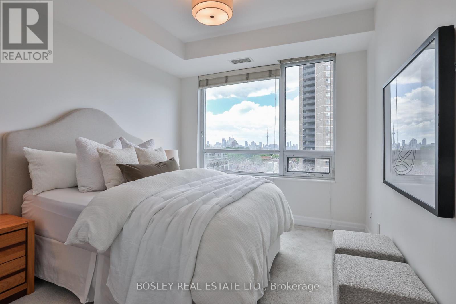 701 - 500 St Clair Avenue W, Toronto, Ontario  M6C 1A8 - Photo 17 - C13467808