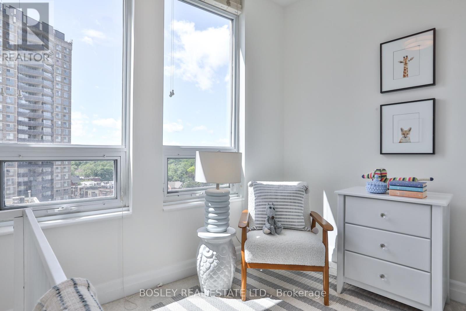 701 - 500 St Clair Avenue W, Toronto, Ontario  M6C 1A8 - Photo 21 - C13467808