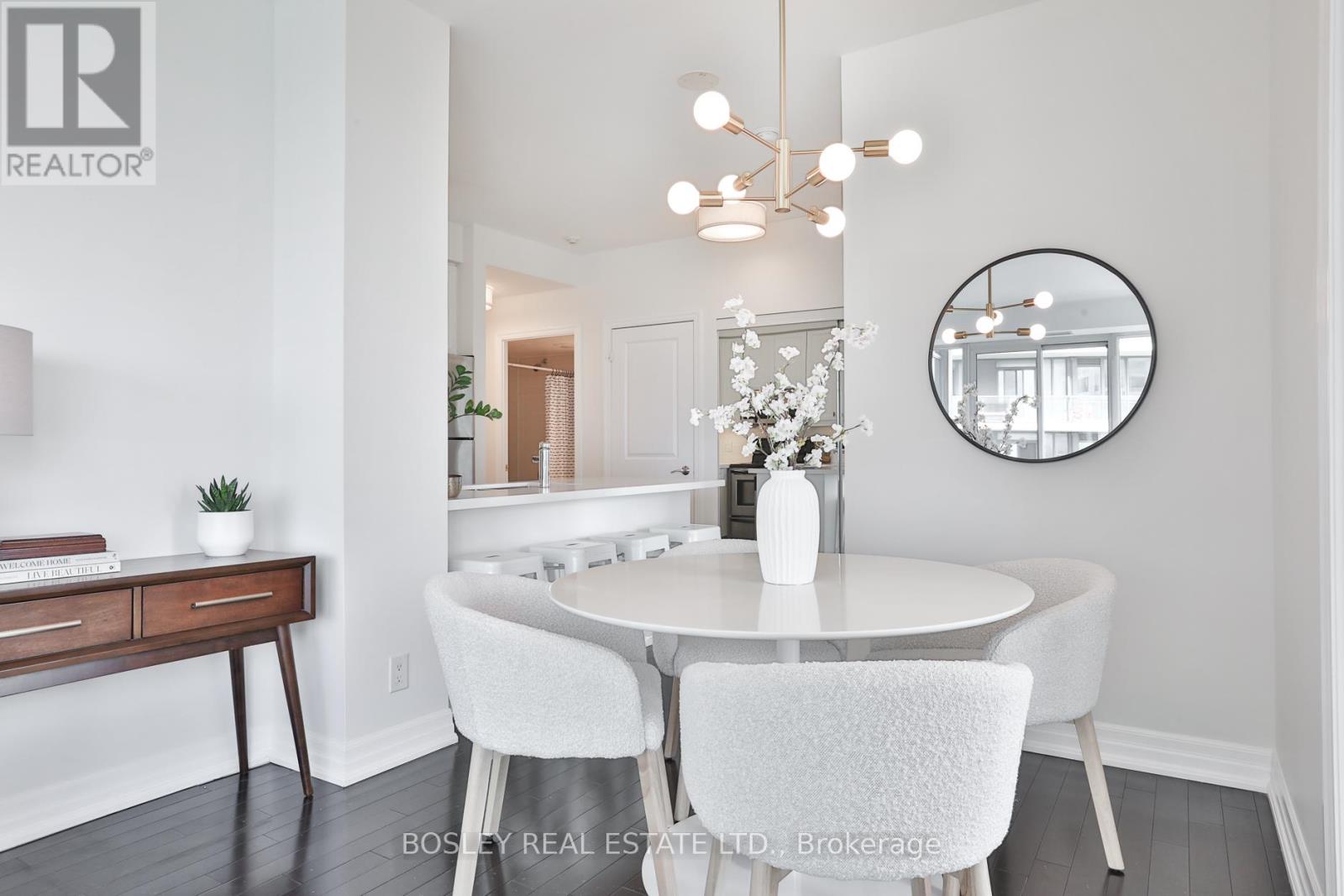 701 - 500 St Clair Avenue W, Toronto, Ontario  M6C 1A8 - Photo 26 - C13467808