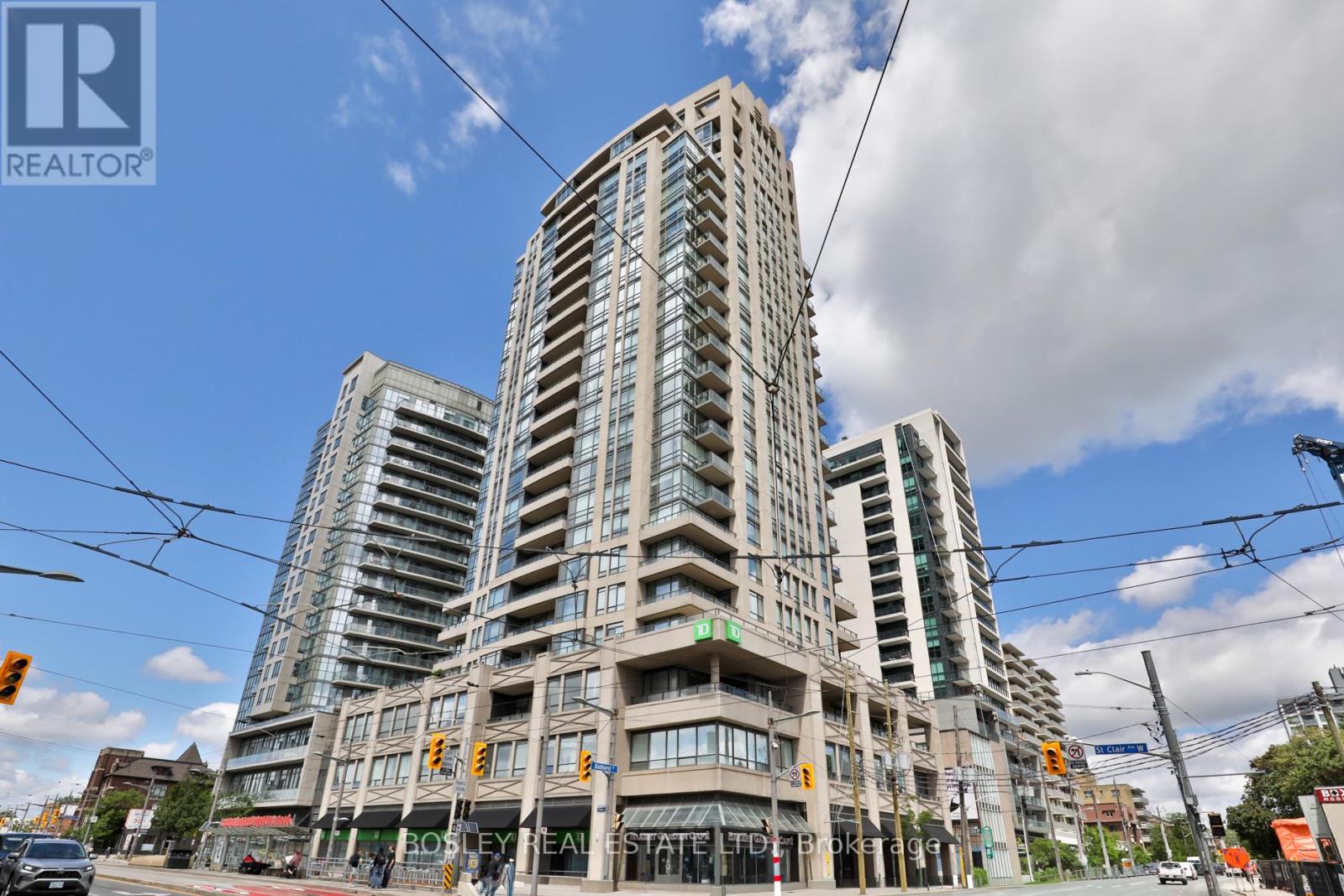 701 - 500 St Clair Avenue W, Toronto, Ontario  M6C 1A8 - Photo 47 - C13467808