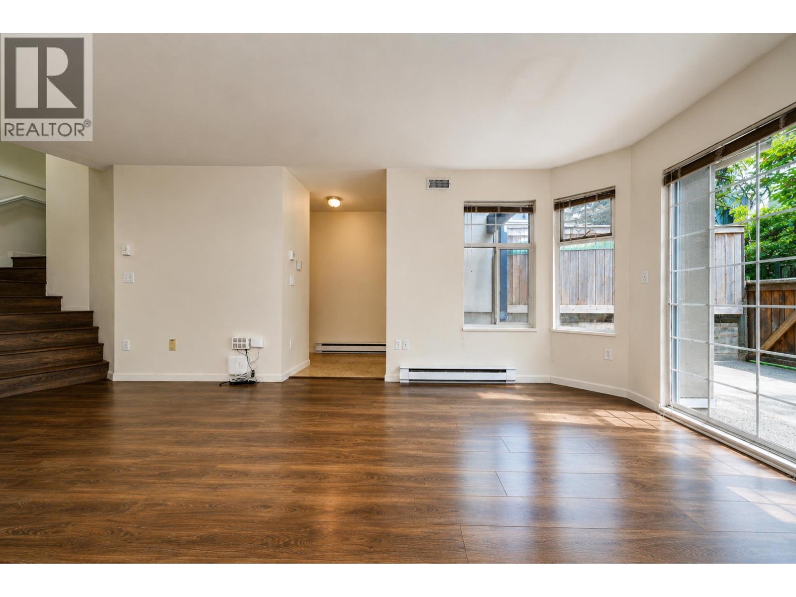 26 7175 17th Avenue, Burnaby, British Columbia  V3N 1K8 - Photo 8 - R3137553