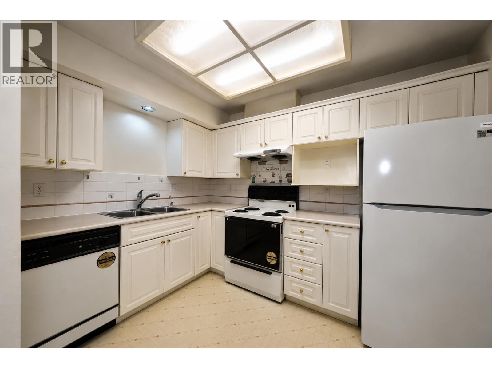 26 7175 17th Avenue, Burnaby, British Columbia  V3N 1K8 - Photo 10 - R3137553