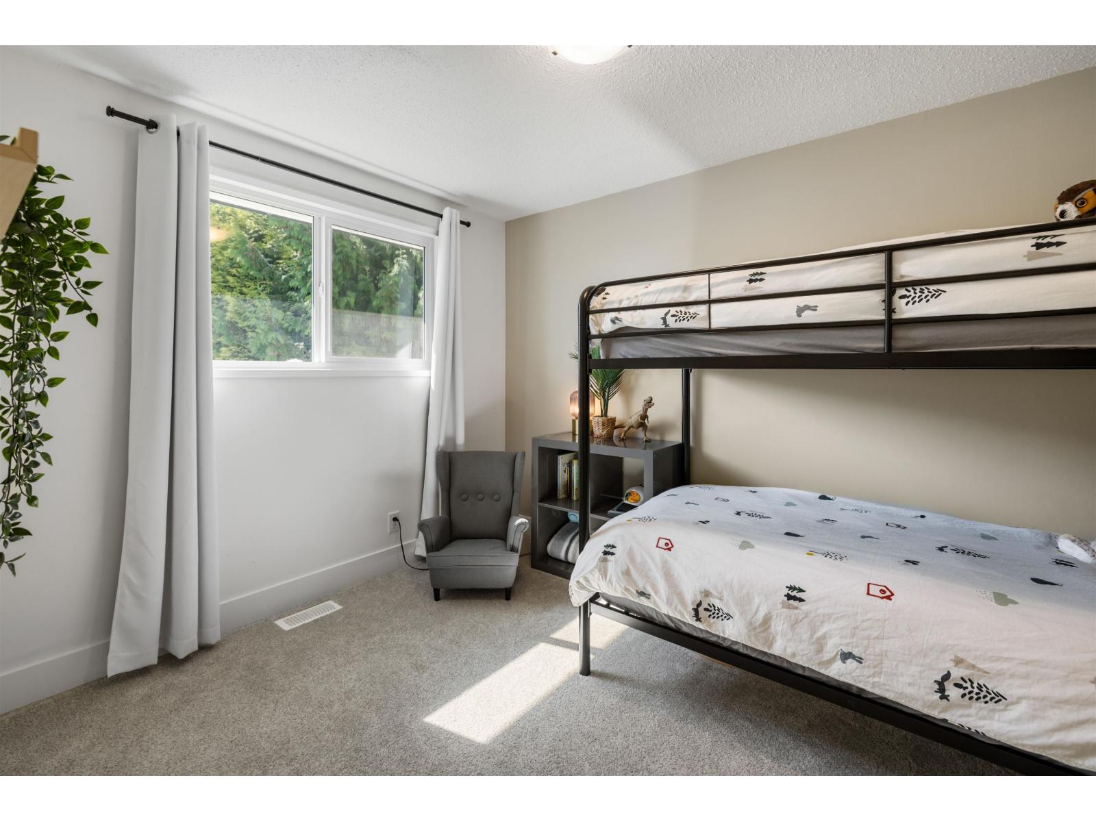 8237 Viola Place, Mission, British Columbia  V2V 5P3 - Photo 18 - R3137759