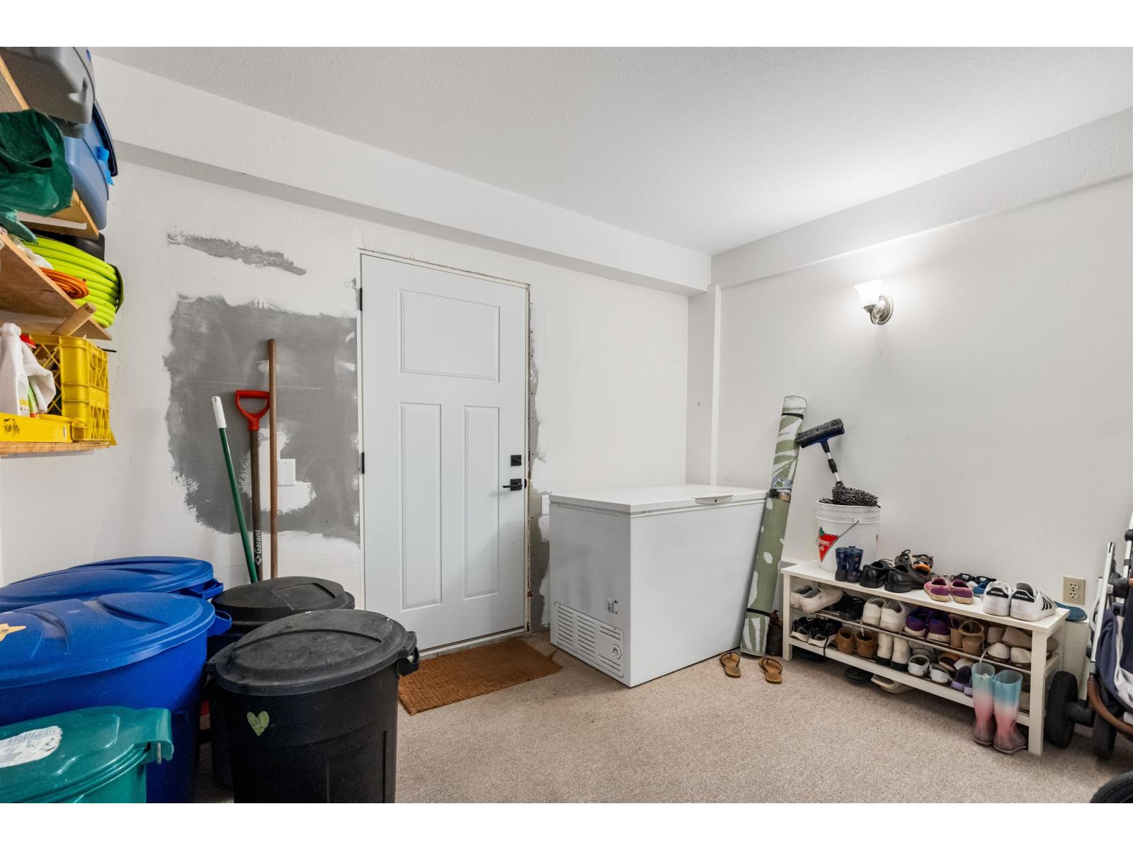 8237 Viola Place, Mission, British Columbia  V2V 5P3 - Photo 28 - R3137759