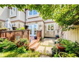 102 Royal Tc NW, Edmonton, Alberta T6J 4R2 (29929417)