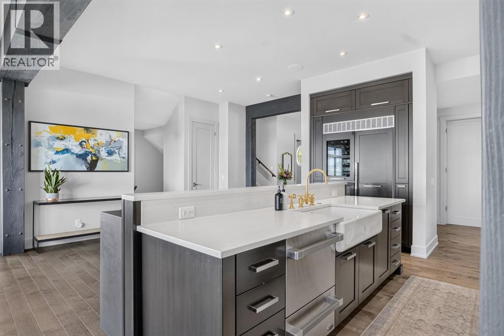 2010 29 Avenue Sw, Calgary, Alberta  T2T 1N3 - Photo 10 - A2322459