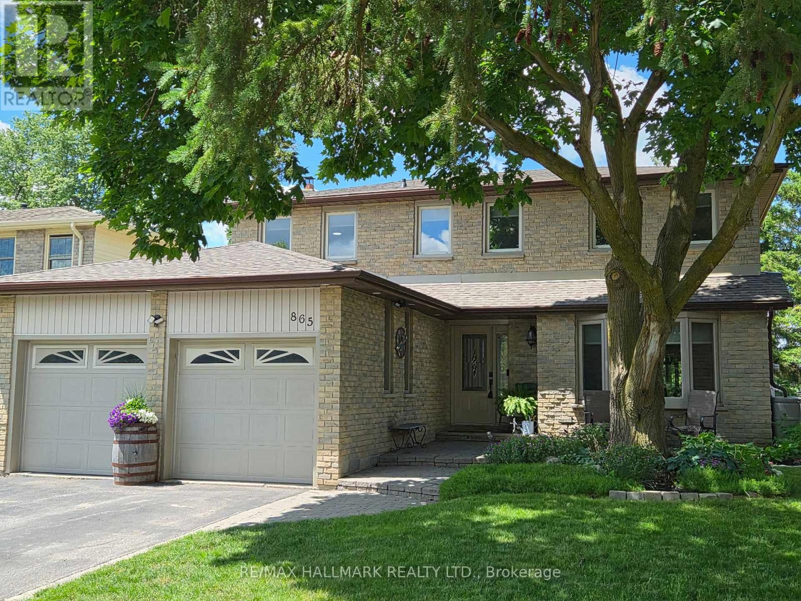 865 ARNOLD CRESCENT, Newmarket, Ontario