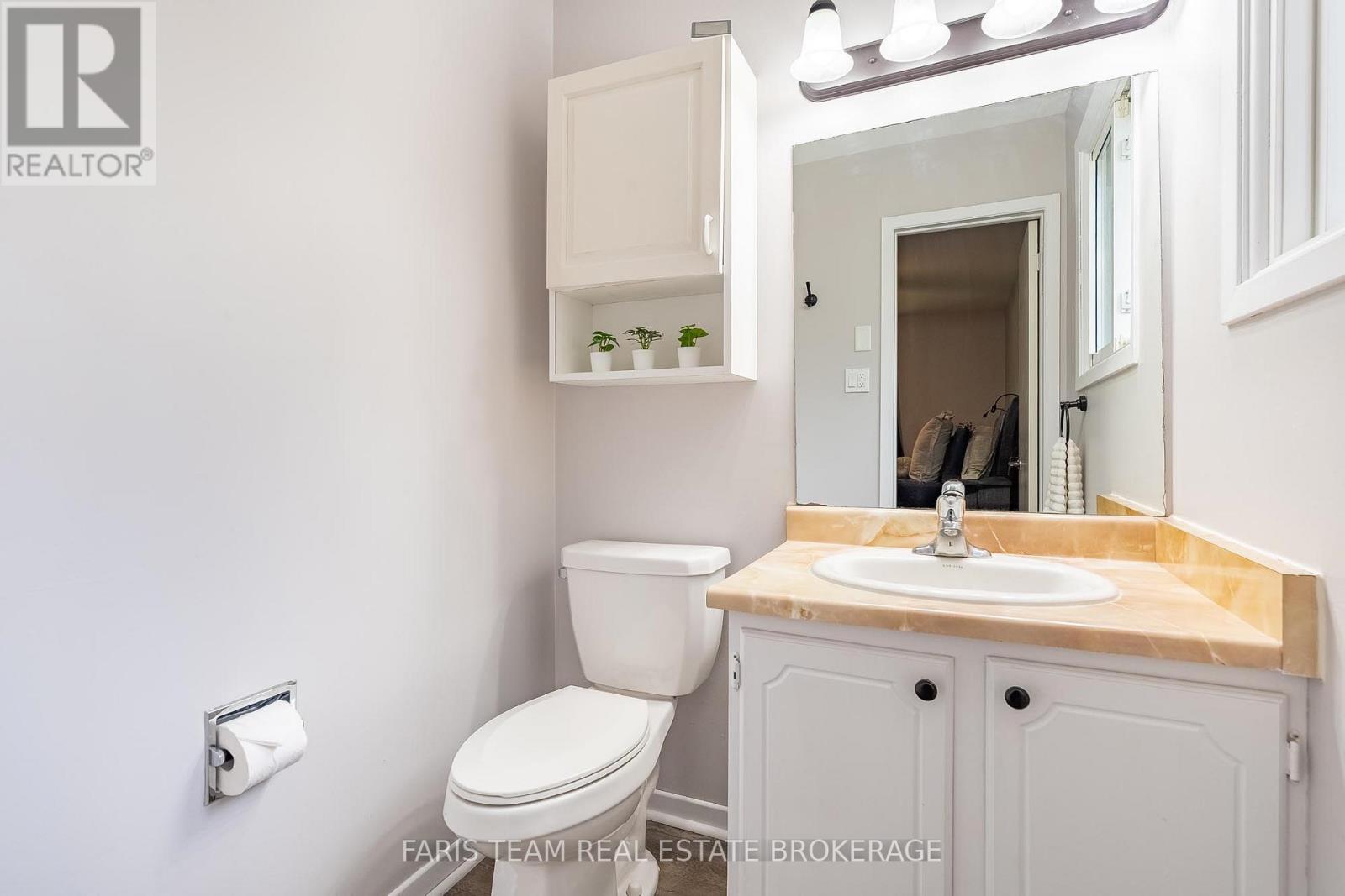 1202 Sunnidale Road, Springwater (Centre Vespra), Ontario  L4M 4S4 - Photo 17 - S13467772