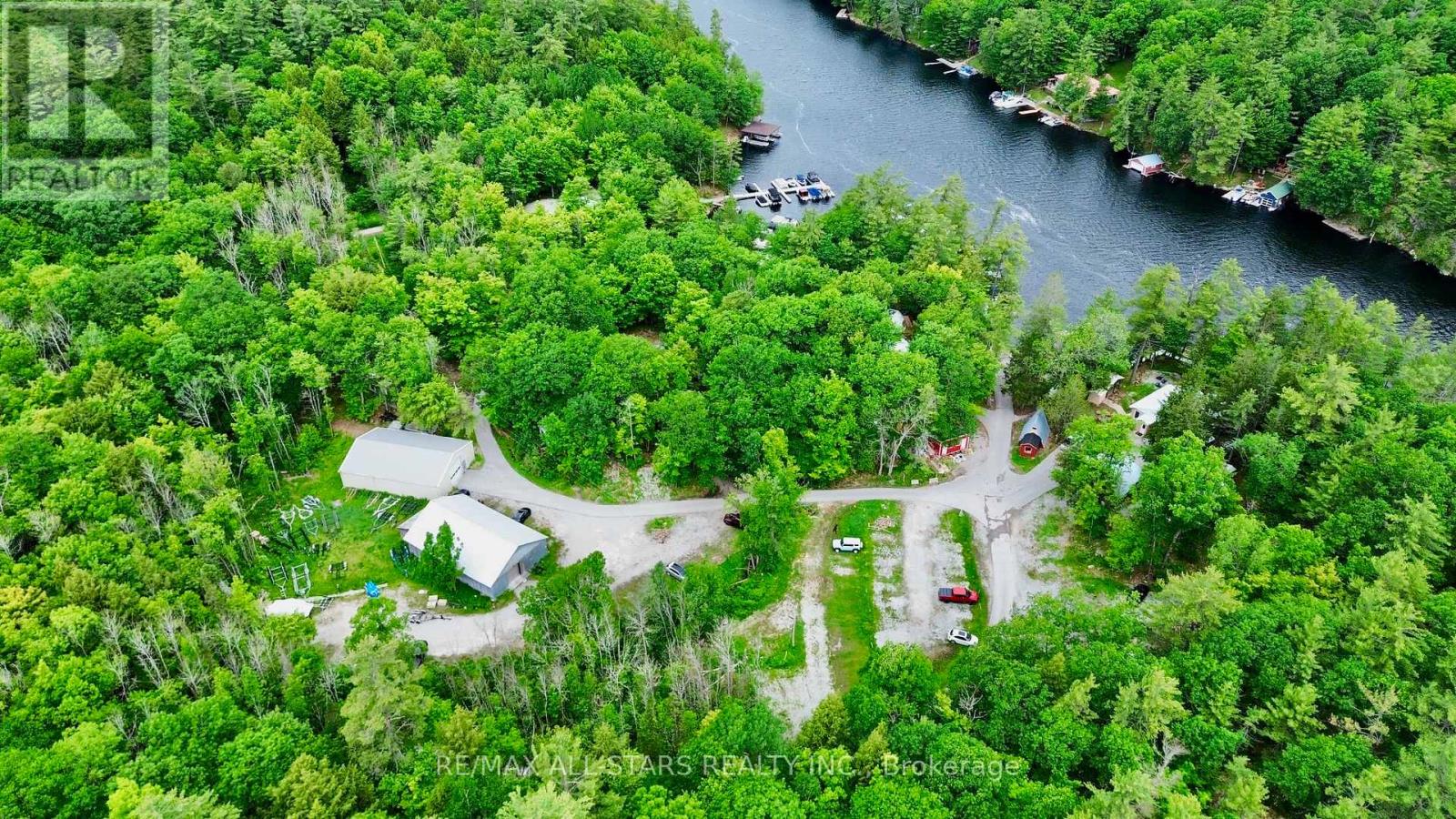 1957 TAMARACK LANE, Severn, Ontario
