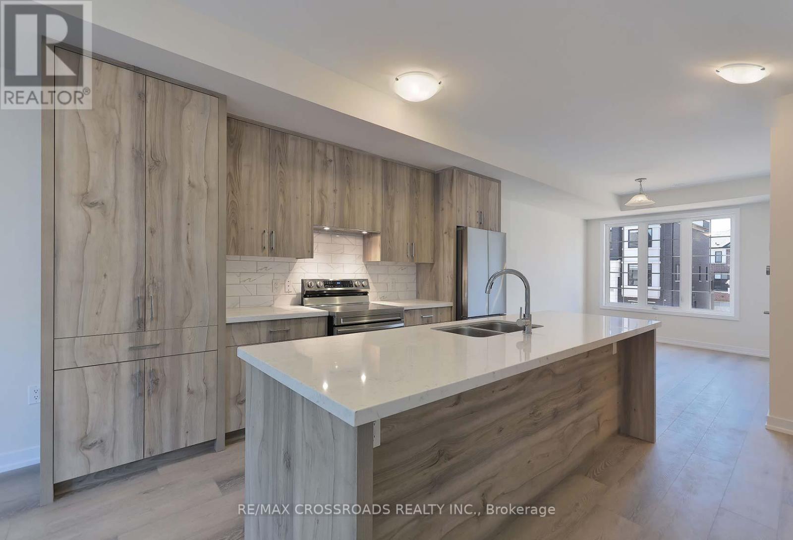 1344 Kobzar Drive, Oakville, Ontario  L6M 4L8 - Photo 14 - W13466890