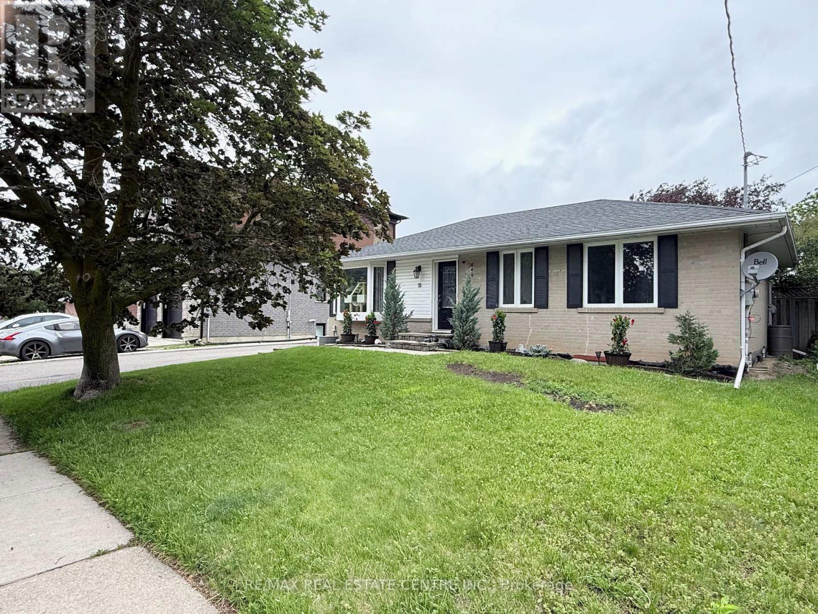 BASEMENT - 18 MACKENZIE DRIVE, Halton Hills, Ontario