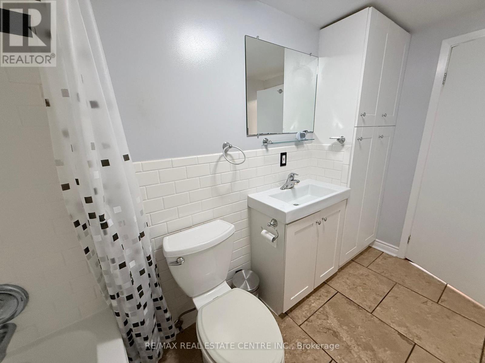 Basement - 18 Mackenzie Drive, Halton Hills, Ontario  L7G 4B9 - Photo 14 - W13467764