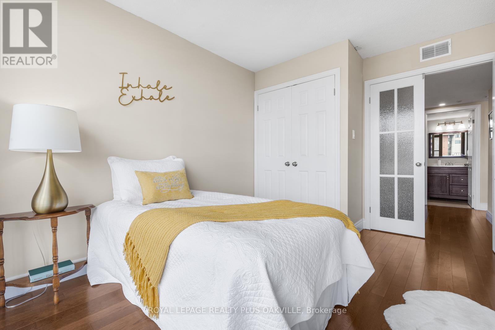 1006 - 1240 Marlborough Court, Oakville, Ontario  L6H 3K7 - Photo 18 - W13467810