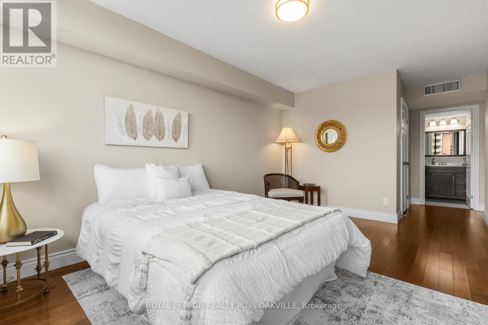 1006 - 1240 Marlborough Court, Oakville, Ontario  L6H 3K7 - Photo 21 - W13467810