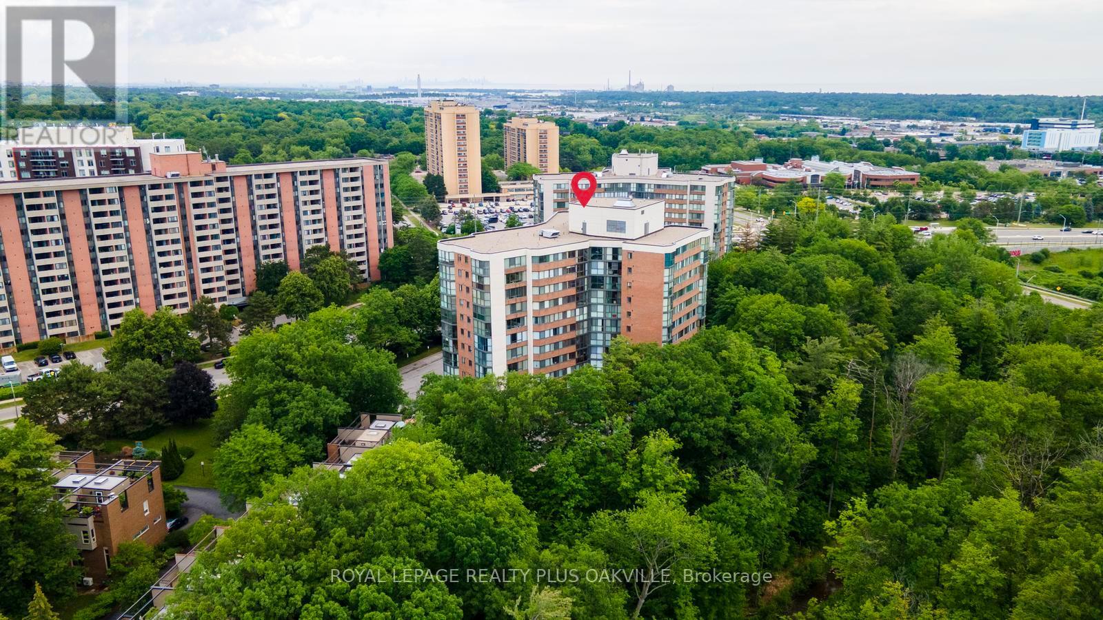1006 - 1240 Marlborough Court, Oakville, Ontario  L6H 3K7 - Photo 32 - W13467810