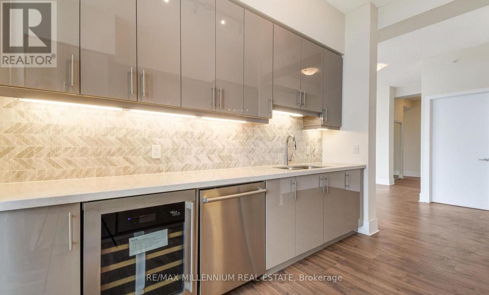 4606 - 3975 Grand Park Drive, Mississauga, Ontario  L5B 4M6 - Photo 10 - W13467926