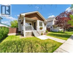 1030 5 Street SE, Medicine Hat, Alberta