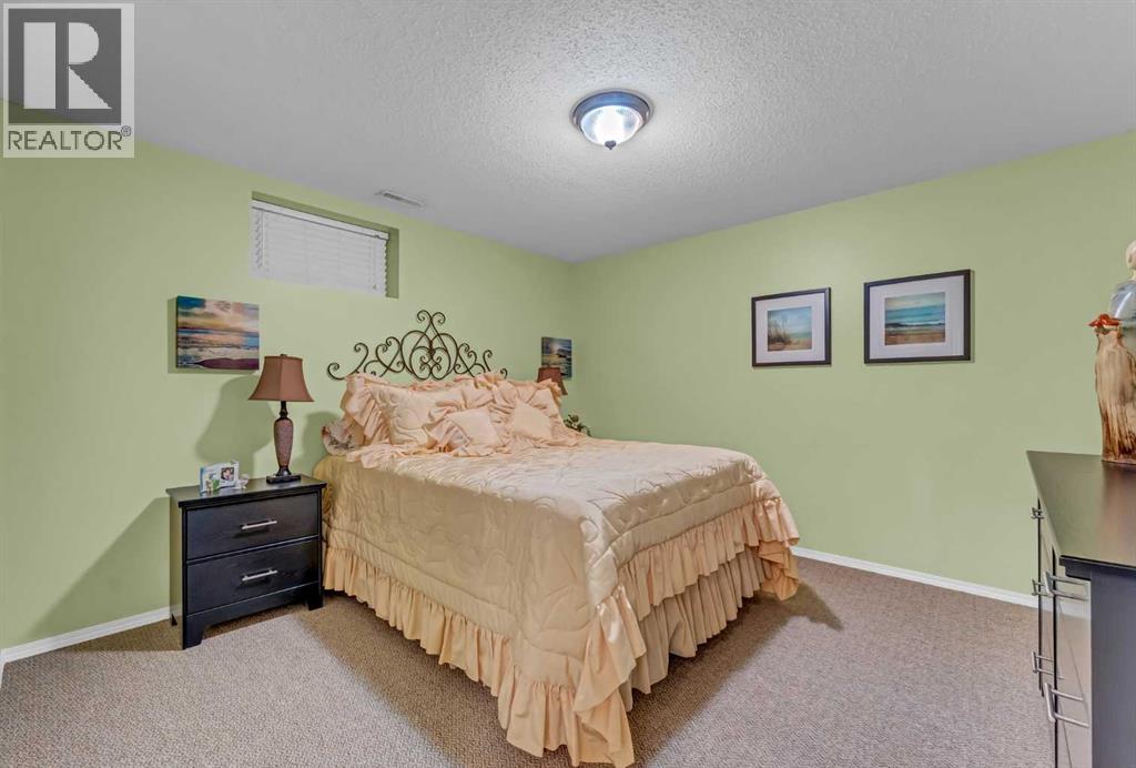1030 5 Street SE, Medicine Hat, Alberta  T1A 8T5 - Photo 30 - A2312879