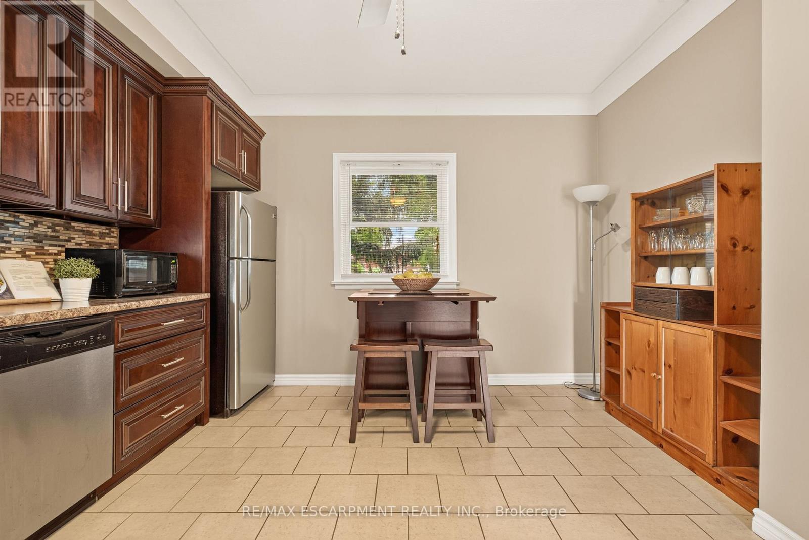 277 Normanhurst Avenue, Hamilton, Ontario  L8H 5N3 - Photo 13 - X13467860