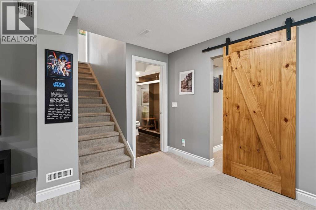 76 Edgepark Road Nw, Calgary, Alberta  T3A 4P8 - Photo 38 - A2322447