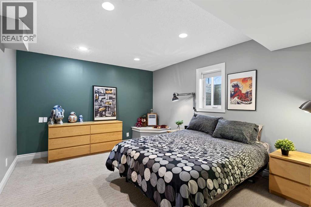 76 Edgepark Road Nw, Calgary, Alberta  T3A 4P8 - Photo 39 - A2322447