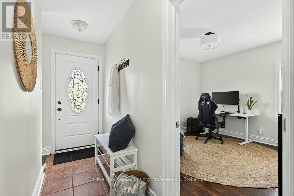 720 Britannia Avenue, Hamilton, Ontario  L8H 2A9 - Photo 10 - X13467976
