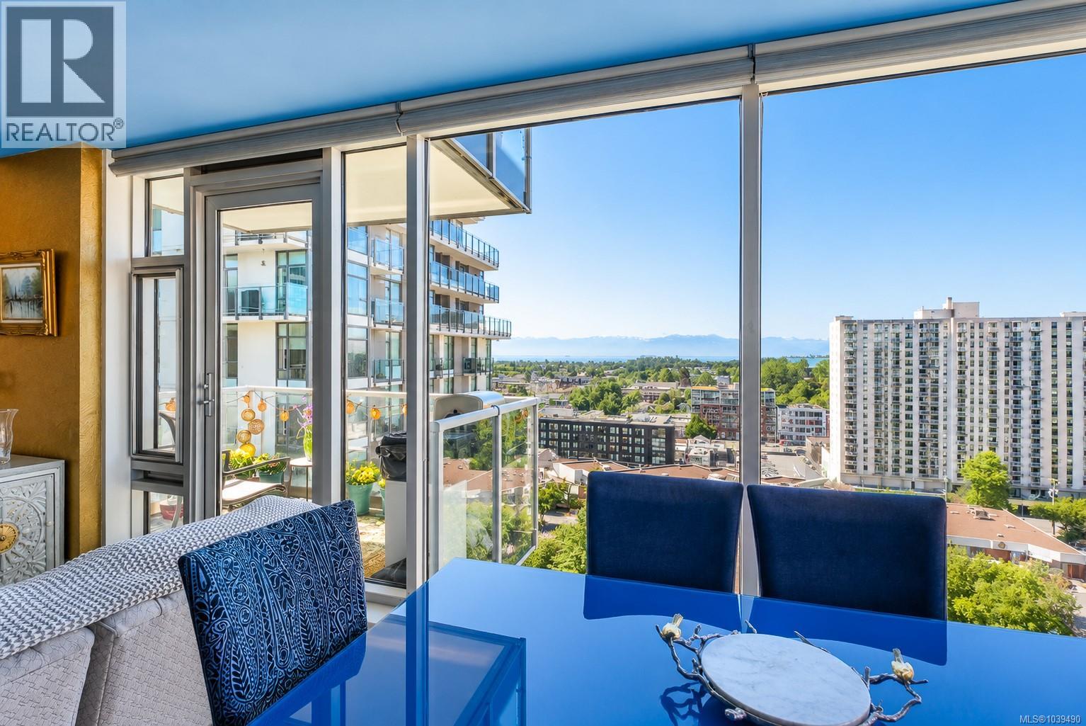 1402 989 Johnson St, Victoria, British Columbia  V8V 0E3 - Photo 17 - 1039490