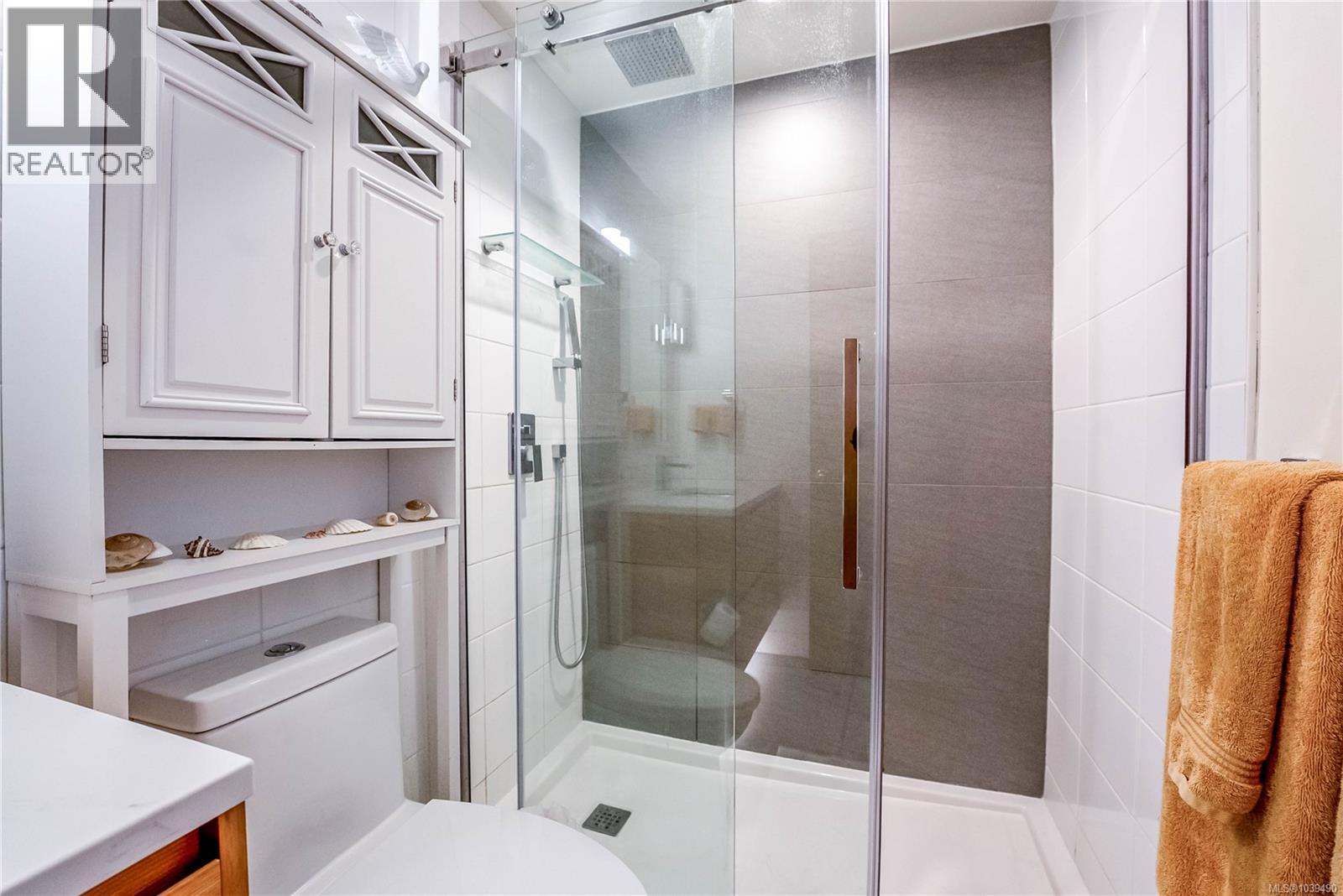 1402 989 Johnson St, Victoria, British Columbia  V8V 0E3 - Photo 30 - 1039490