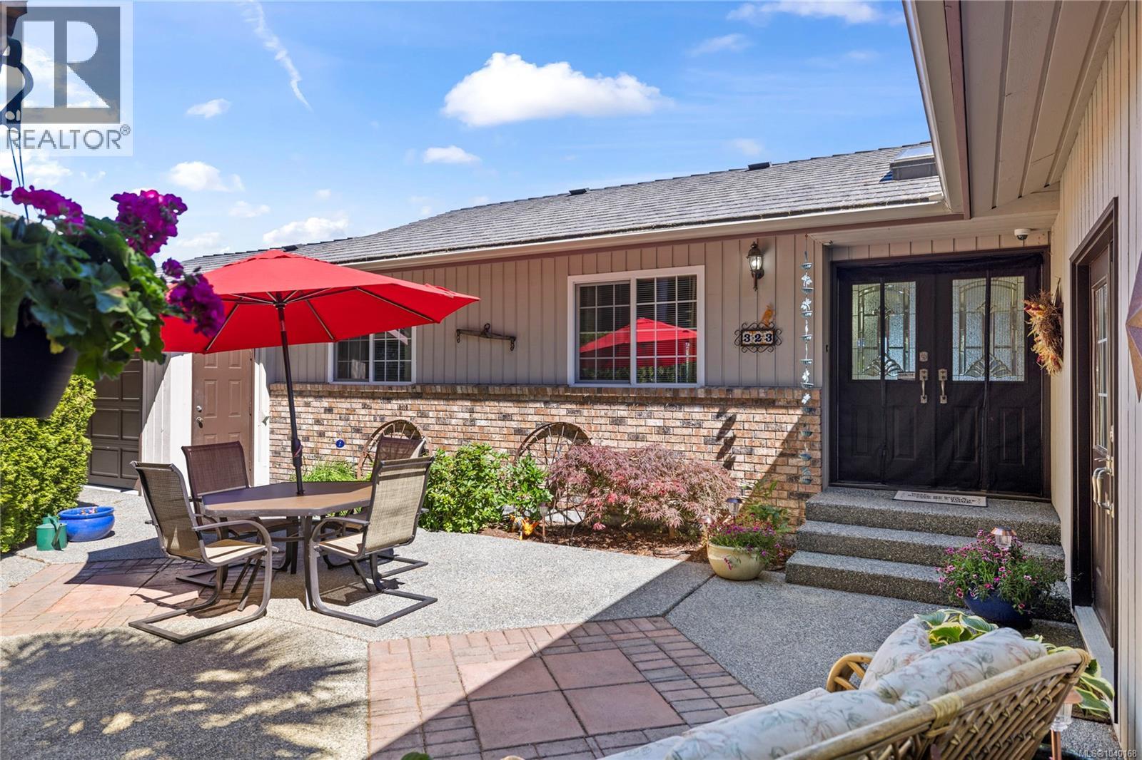 323 Hoylake Rd W, Qualicum Beach, British Columbia  V9K 1K5 - Photo 3 - 1040168