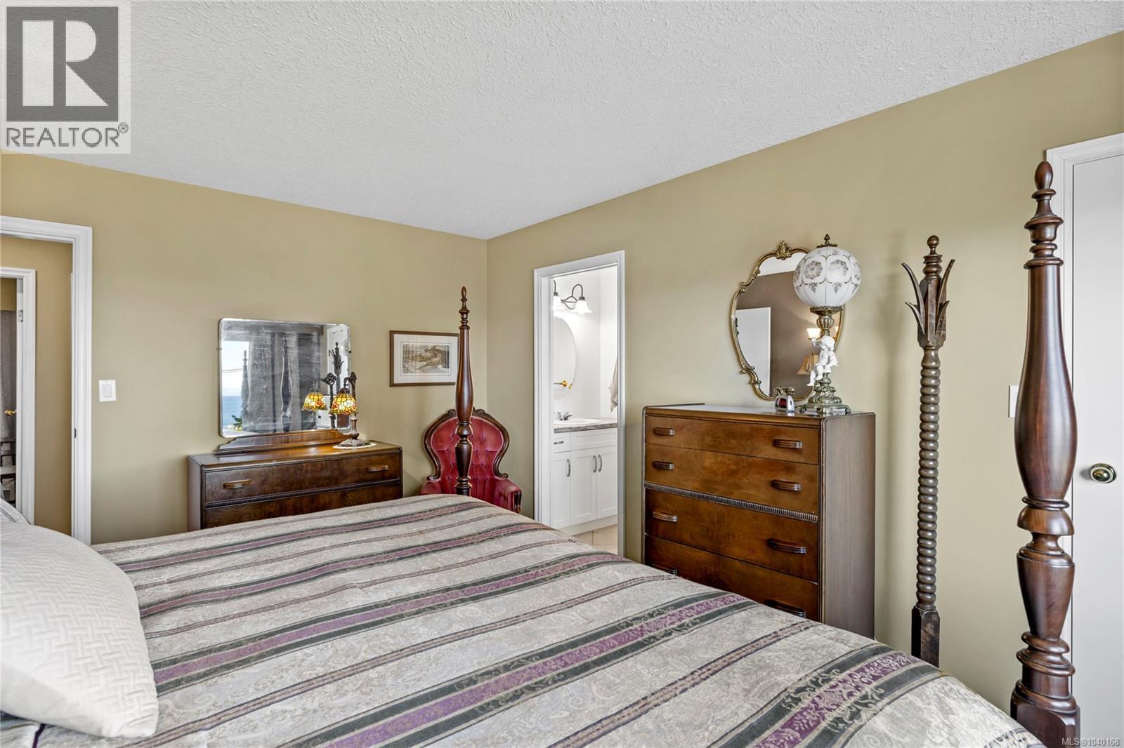 323 Hoylake Rd W, Qualicum Beach, British Columbia  V9K 1K5 - Photo 37 - 1040168