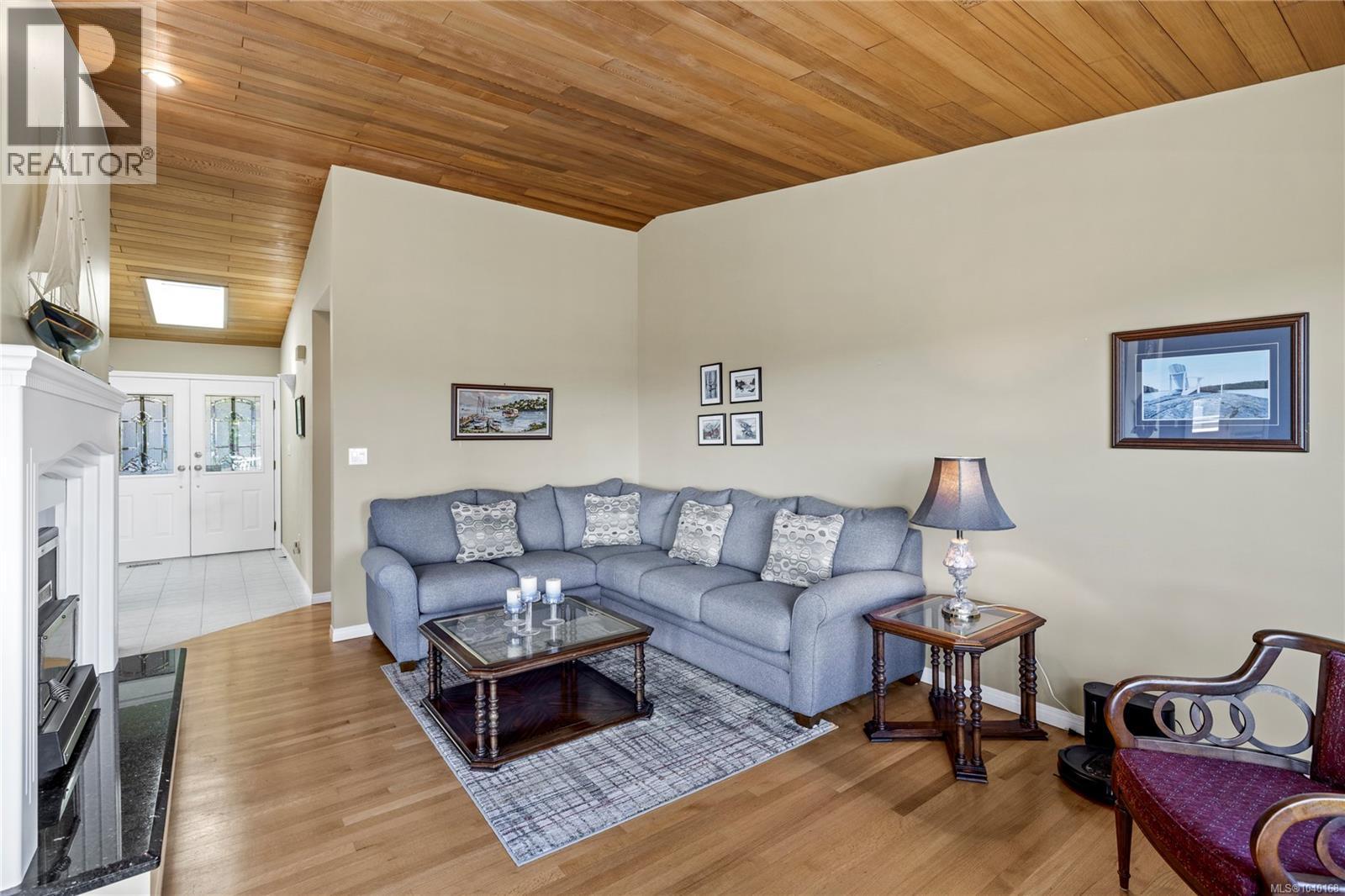 323 Hoylake Rd W, Qualicum Beach, British Columbia  V9K 1K5 - Photo 24 - 1040168