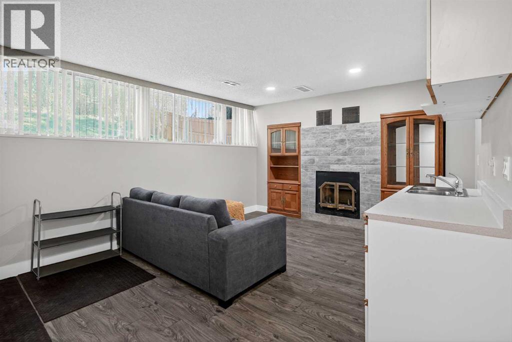 76 Ranchridge Drive NW, Calgary, Alberta  T3G 1W2 - Photo 21 - A2320111