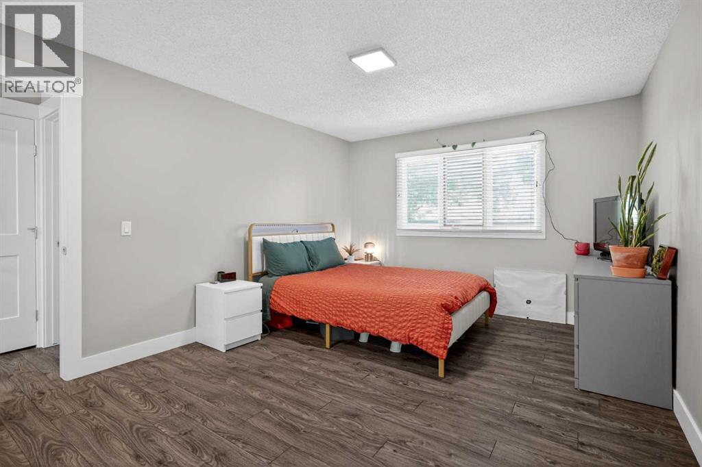 76 Ranchridge Drive NW, Calgary, Alberta  T3G 1W2 - Photo 15 - A2320111