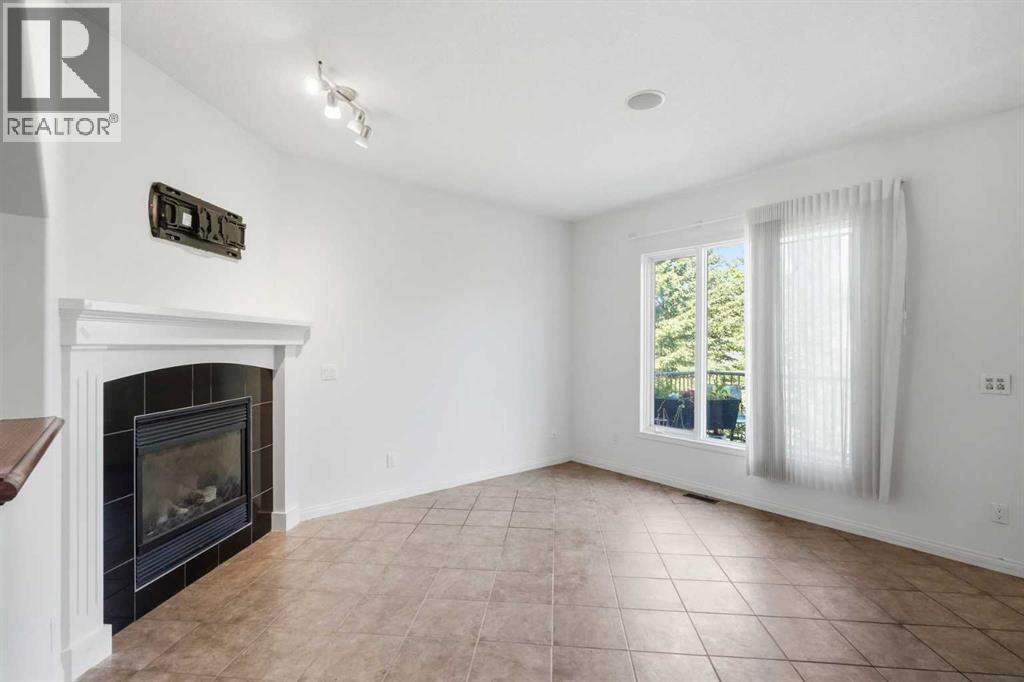 127 Hampstead Road NW, Calgary, Alberta  T3A 6G5 - Photo 5 - A2322384