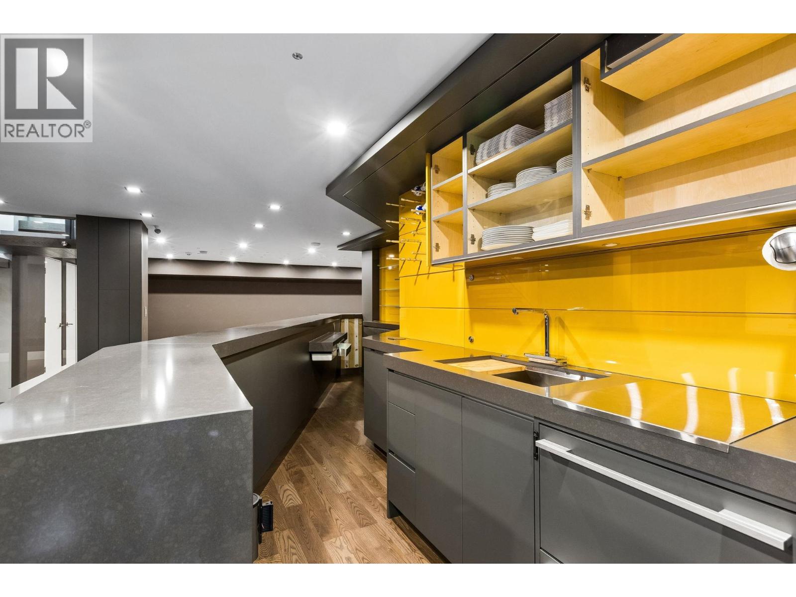 4577 Capilano Road, North Vancouver, British Columbia  V7R 4K2 - Photo 24 - R3137820