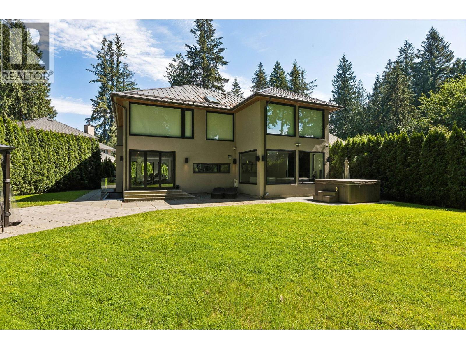 4577 Capilano Road, North Vancouver, British Columbia  V7R 4K2 - Photo 32 - R3137820