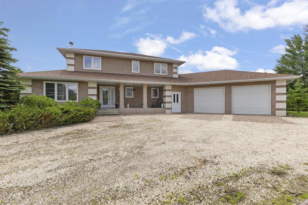 40 Menno Drive, La Broquerie, Manitoba  R0A 0W0 - Photo 0 - 202614264