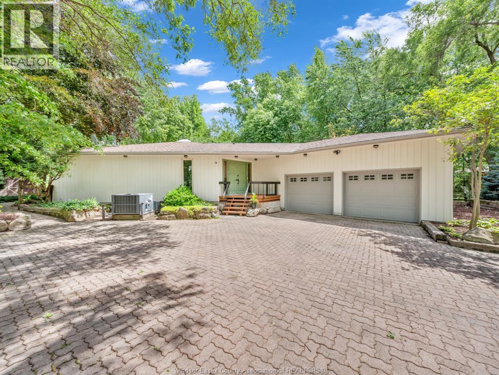 8850 MALDEN ROAD, lasalle, Ontario