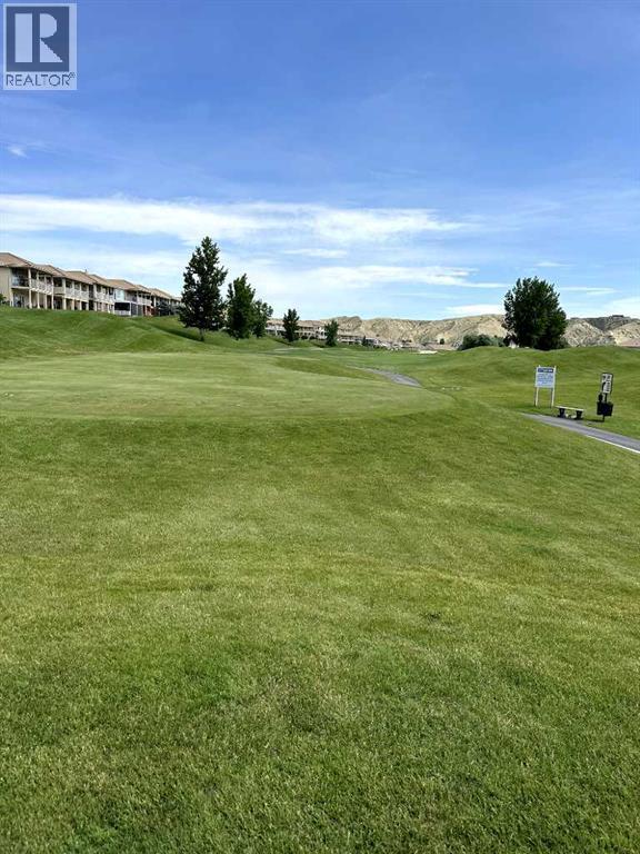 256 Canyon Boulevard W, Lethbridge, Alberta T1K 6V1 - Photo 6 - A2234035