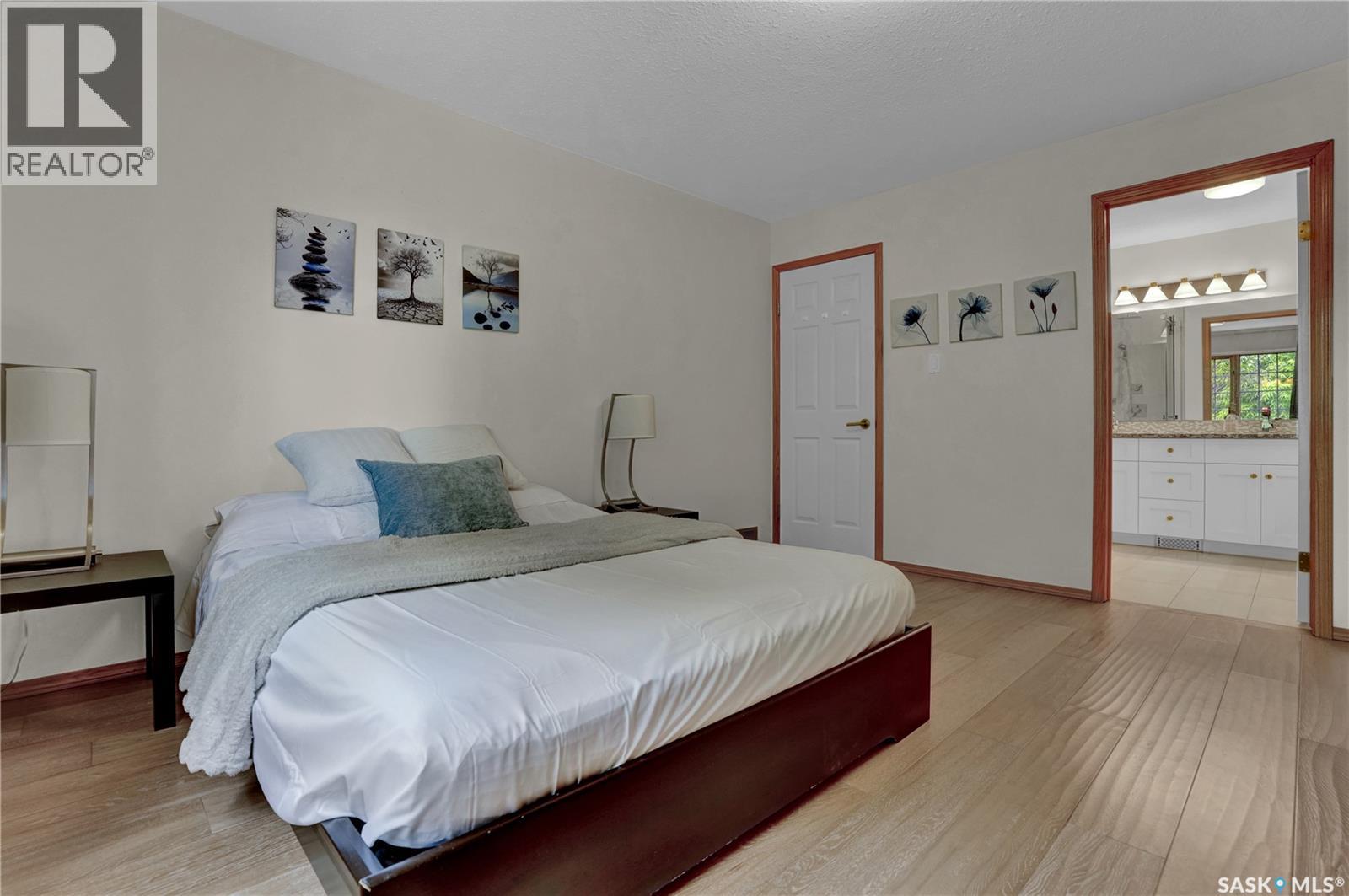 3328 Lakeshore Court, Regina, Saskatchewan  S4S 7H8 - Photo 22 - SK040086