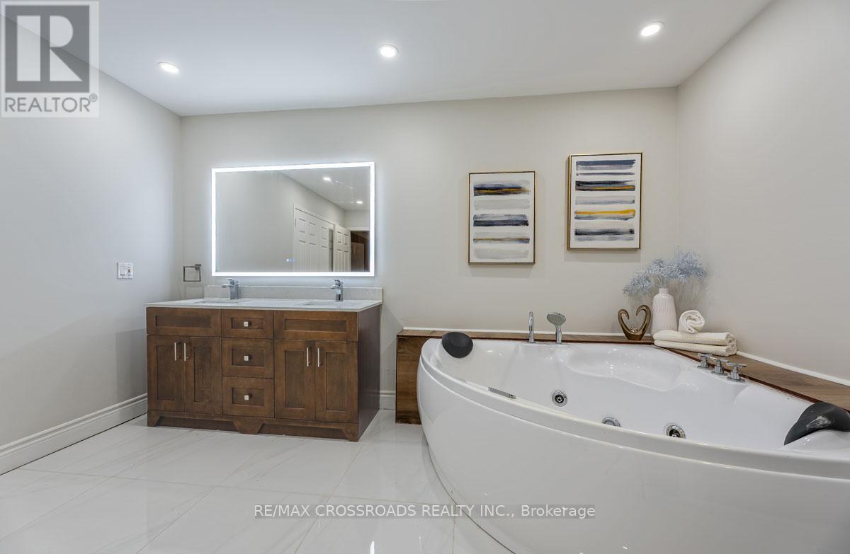 16 Heisey Drive, Markham, Ontario  L3P 4P7 - Photo 24 - N13467968