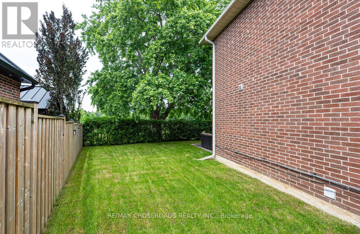 16 Heisey Drive, Markham, Ontario  L3P 4P7 - Photo 44 - N13467968